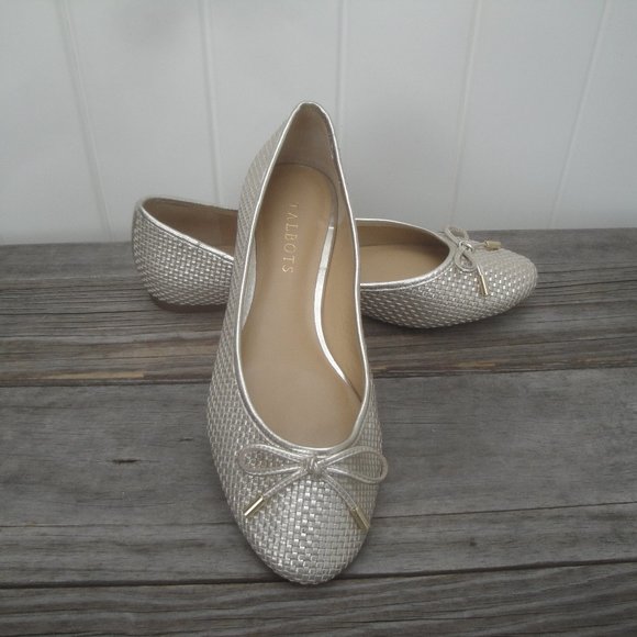 Talbots Shoes - Talbots Gold Weave Ballet Flats slip on shoes with a bow Size 7.5M
